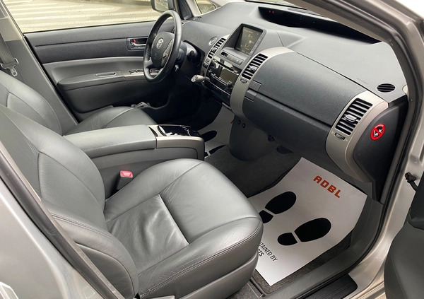 Toyota Prius cena 36999 przebieg: 60000, rok produkcji 2006 z Lublin małe 466